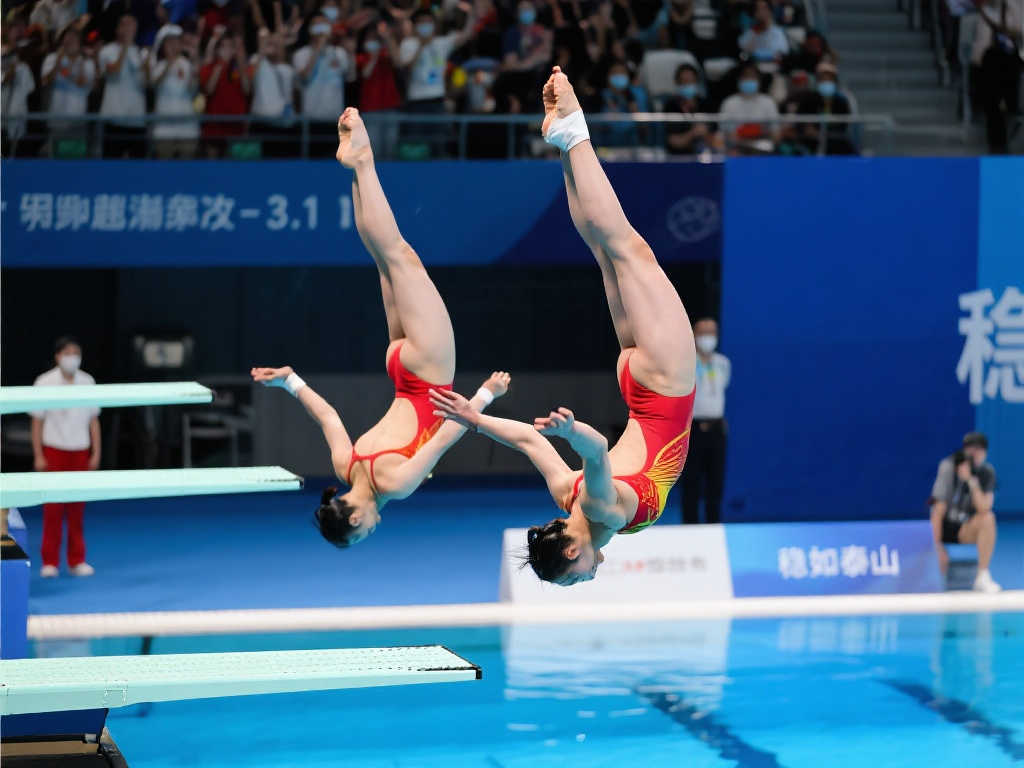 提到足球比 提到足球比