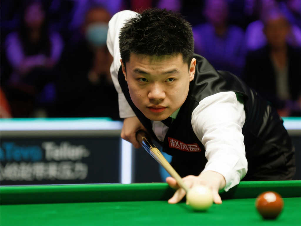 库里对三分 库里对三分